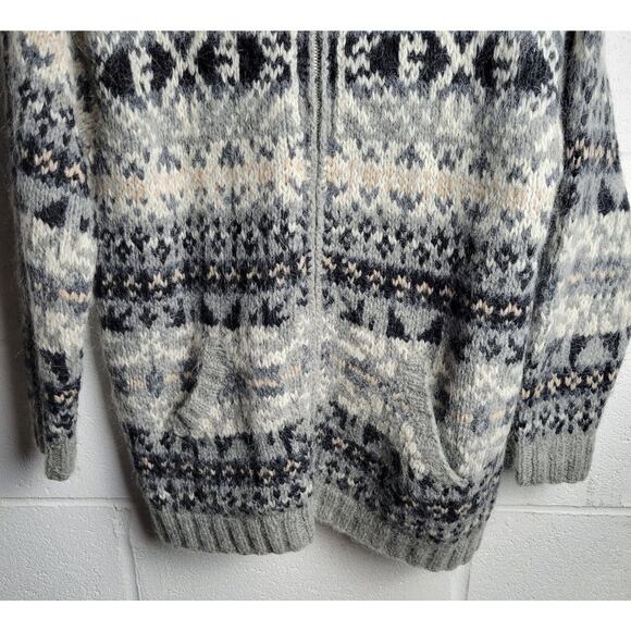 VTG Wool Sweater Fair Isle Crew Neck Womens Small Nordic Scandinavian Print SKYR - Picture 6 of 10